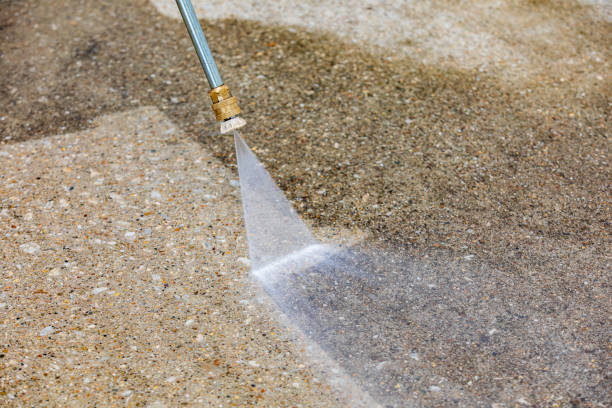 Trusted Bellevue, IA Pressure washing Experts